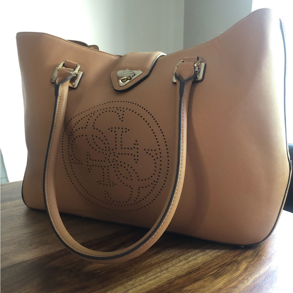 Guess bag